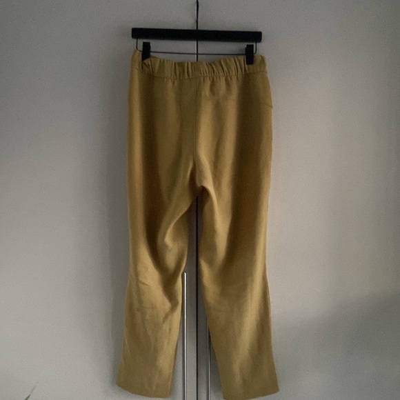 Lululemon On the Fly 7/8 Pant *Woven - Picture 10 of 15